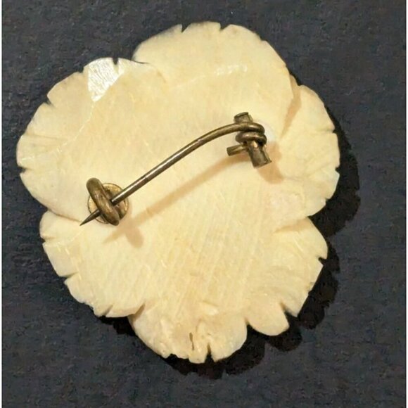 Vintage Antique  Pansy flower brooch pin  Estate C clasp yellow blue celluloid? - Picture 2 of 8